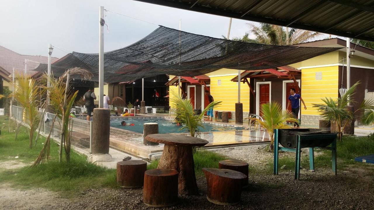 De Sabil Homestay Teluk Panglima Garang Exterior foto